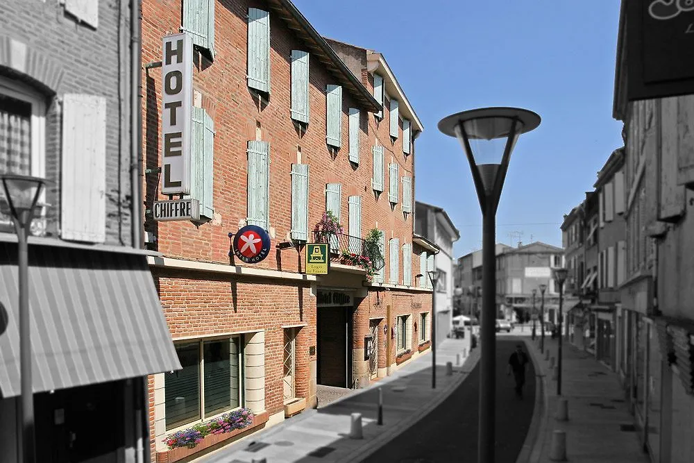 Hotel Chiffre Albi 3*,